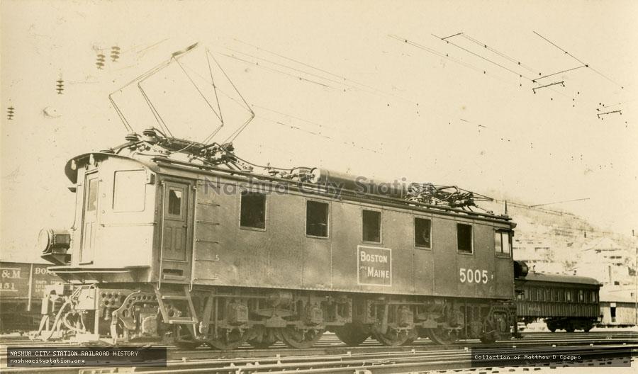 Postcard: Boston & Maine Railroad electric locomotive #5005 at North Adams, Massachusetts